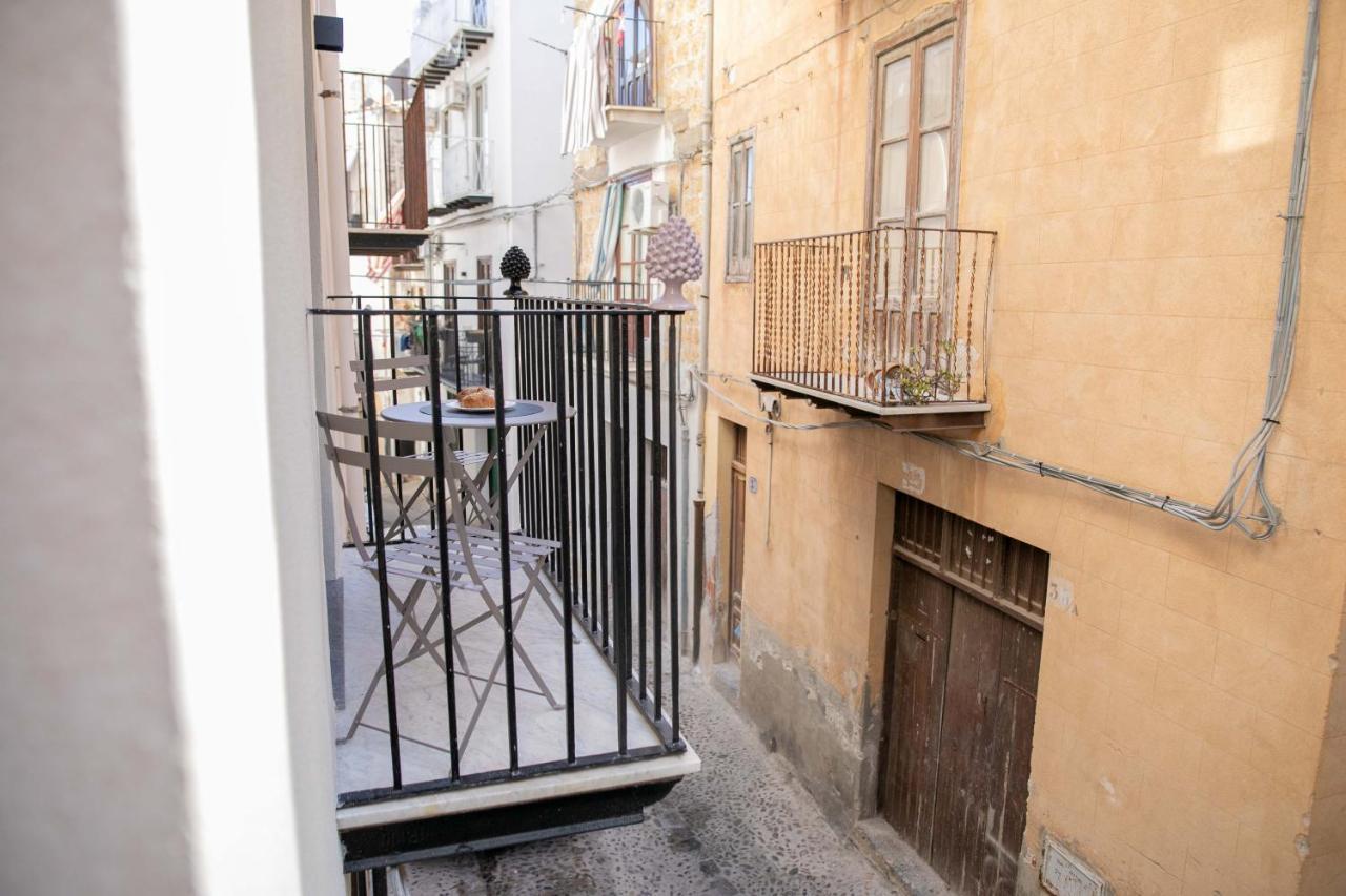 Elecla Apartment Cefalu Luaran gambar