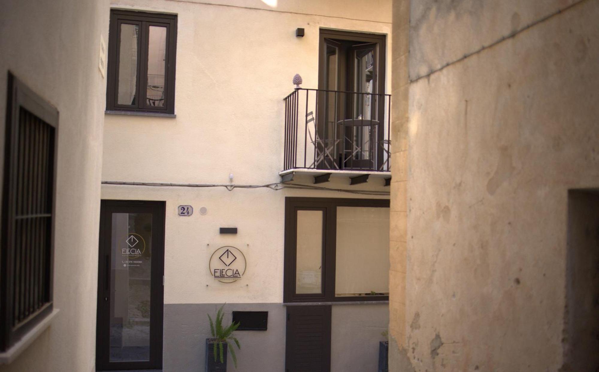 Elecla Apartment Cefalu Luaran gambar